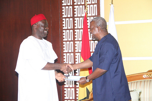 Senator Ike Ekweremadu presenting a letter of congratulations and appreciation to the new Chair of the ECOWAS Authority, President John Mahama